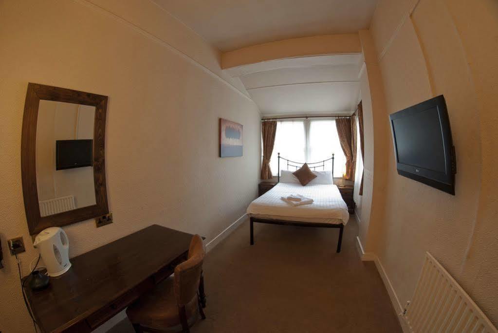 Hotel Bacon Arms, Newbury 3*