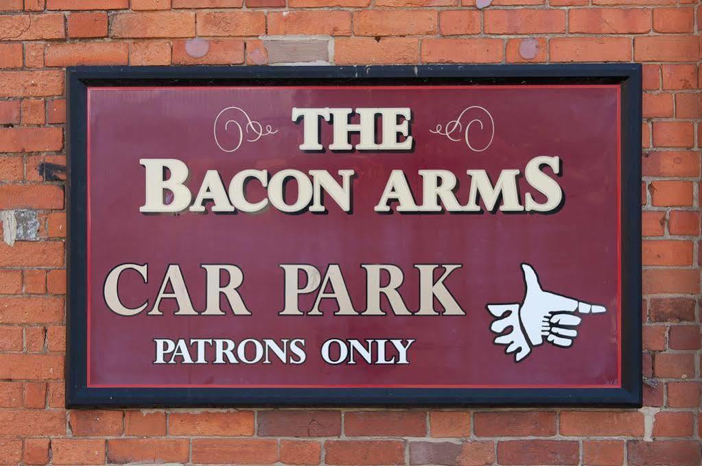 Bacon Arms, Отель Ньюбери